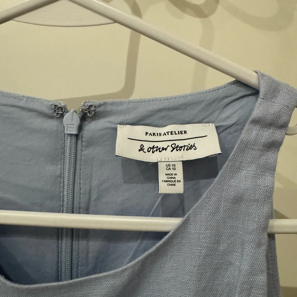 & Other Stories Light Blue Linen Midi Dress - Picture 2 of 5